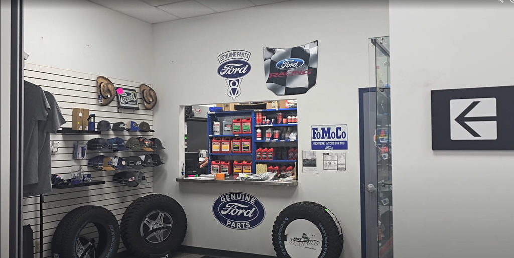 Dealership gallery photo 7